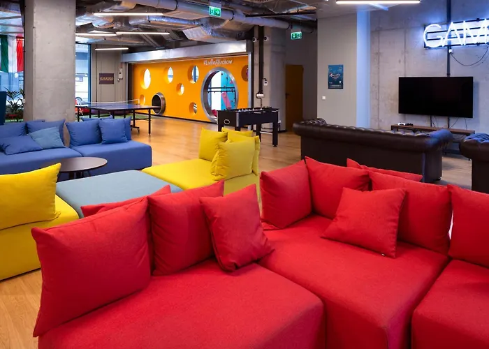 Basecamp By Xior Apartahotel 3*