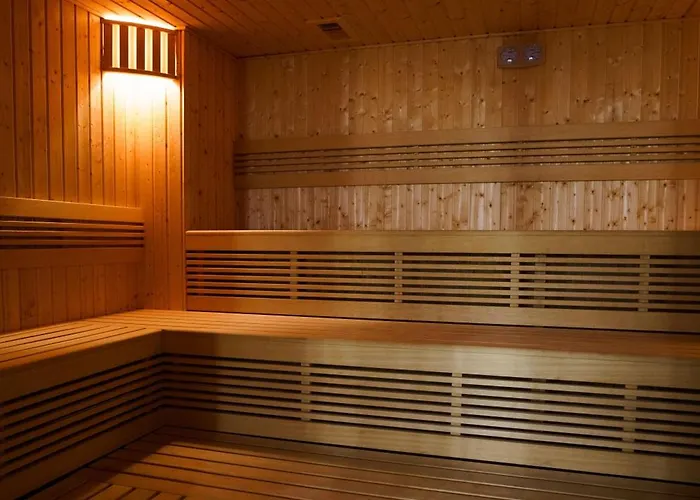 Basecamp By Xior 3* Cracovia