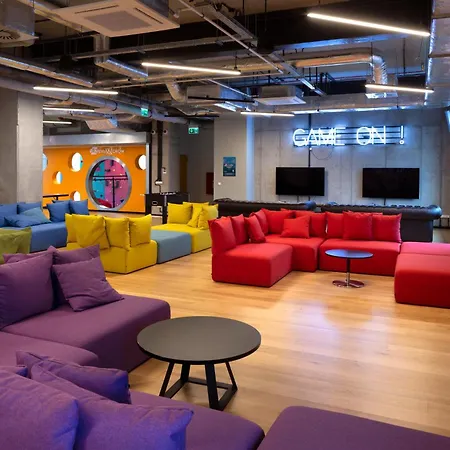 Basecamp By Xior Aparthotel